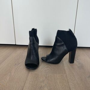 Elegant Black Women's Ankle Boots